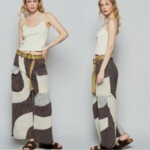 POL Wavy Pattern Crochet Detail
Straight Denim Pants